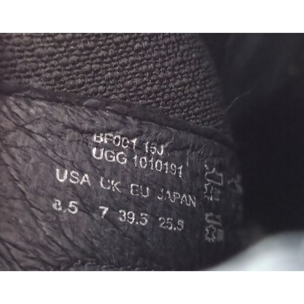 UGG Suede Chelsea Ankle Booties Cobie Black Womens Sz 8.5 EUC - Picture 7 of 7